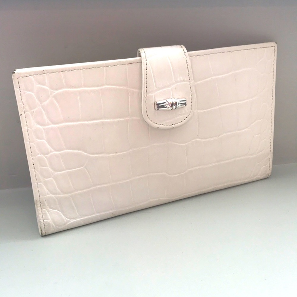 Longchamp White textured vintage slim wallet